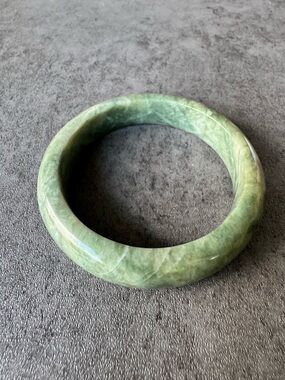 Green Jade Stone Bangle Bracelet